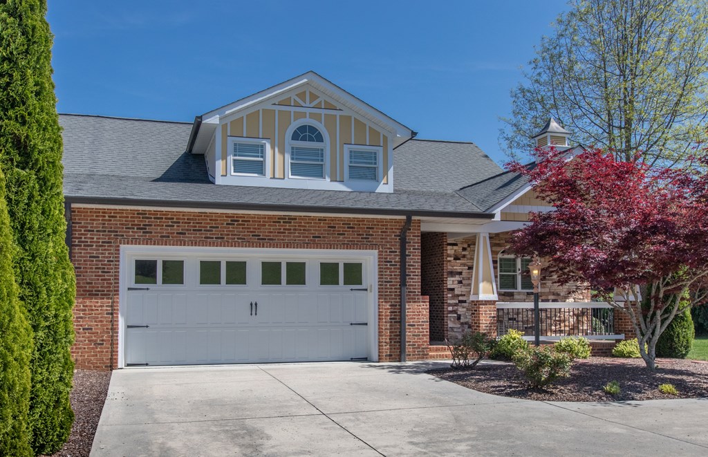 Bristol, Virginia 24202, United States, 3 Bedrooms Bedrooms, ,3 BathroomsBathrooms,Residential,Active,2525