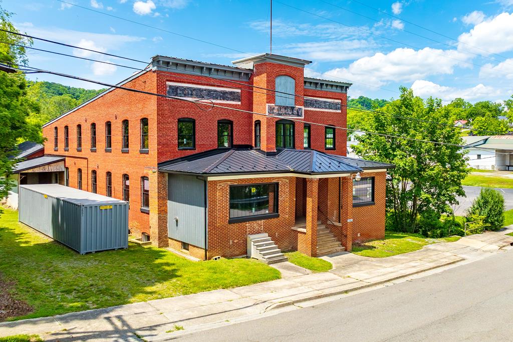 Photo of 1340 W Main St, Wytheville, VA 24382 (MLS # 110540)
