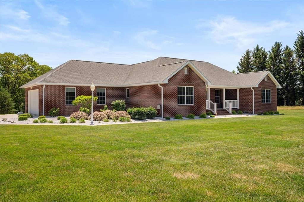 Photo of 898 Bear Trail, Cana, VA 24317 (MLS # 110595)