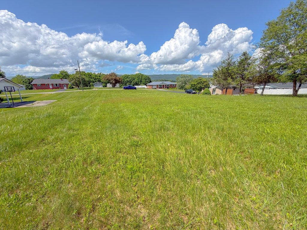 Photo of 225 Granite Acres #4, Wytheville, VA 24382 (MLS # 110548)