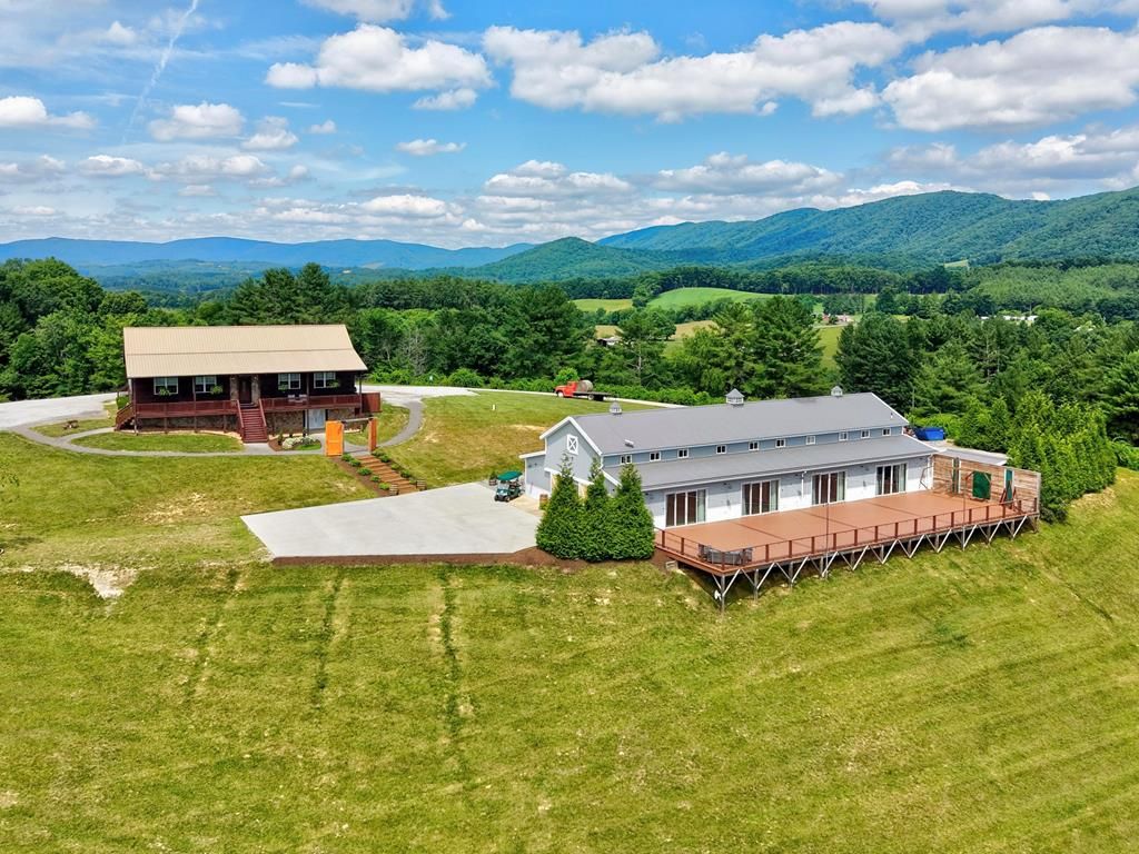 Photo of 639 Wagon Wheel Rd, Elk Creek, VA 24326 (MLS # 110766)