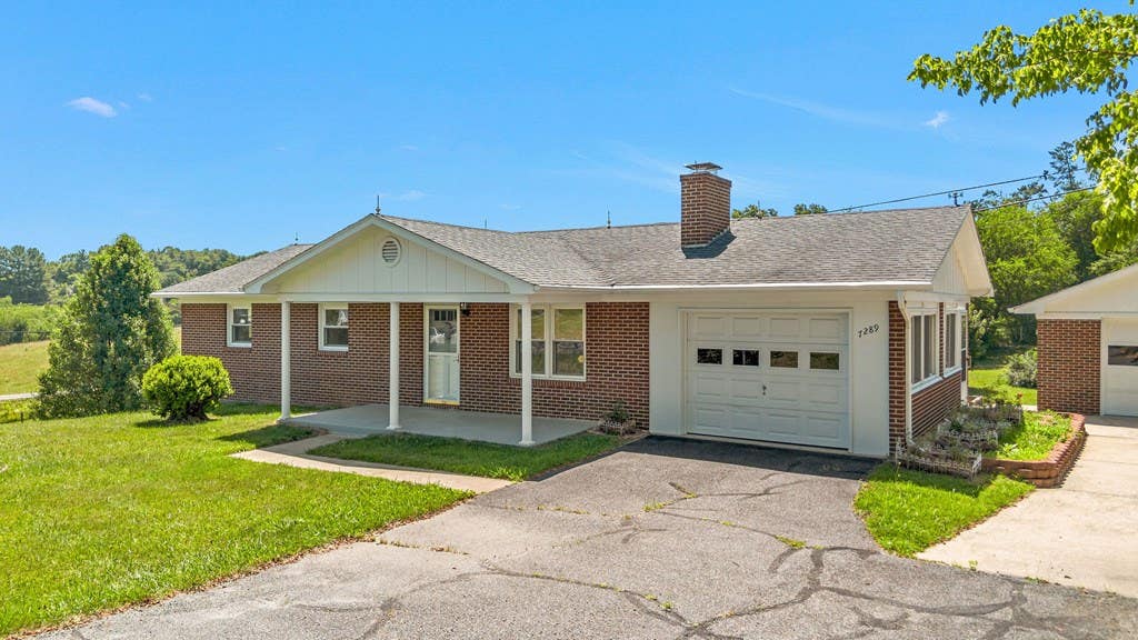 Photo of 7289 Carrollton Pike, Galax, VA 24333 (MLS # 111083)