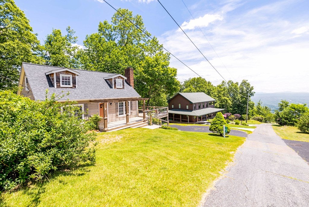 Photo of 163 Alpine Way, Fancy Gap, VA 24328 (MLS # 110682)