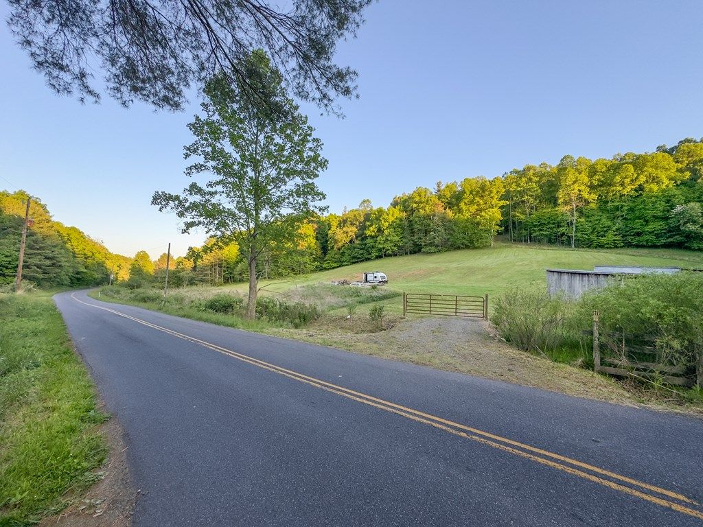 Photo of 65 Dugspur Rd #18, Dugspur, VA 24325 (MLS # 110222)