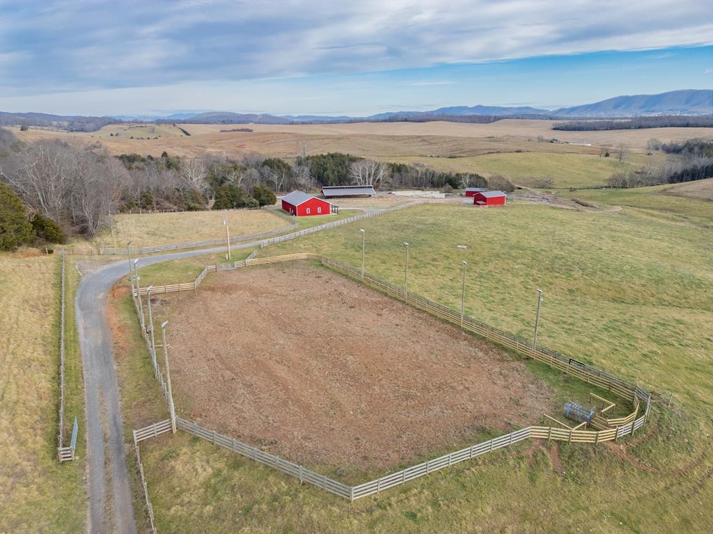 Max Meadows, Virginia 24360, United States, 2 Bedrooms Bedrooms, ,2 BathroomsBathrooms,Residential,Contingent,11515