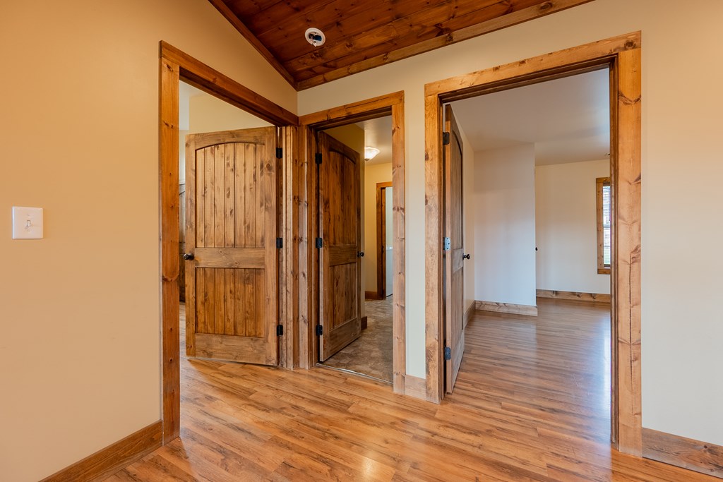 Max Meadows, Virginia 24360, United States, 2 Bedrooms Bedrooms, ,2 BathroomsBathrooms,Residential,Contingent,11515