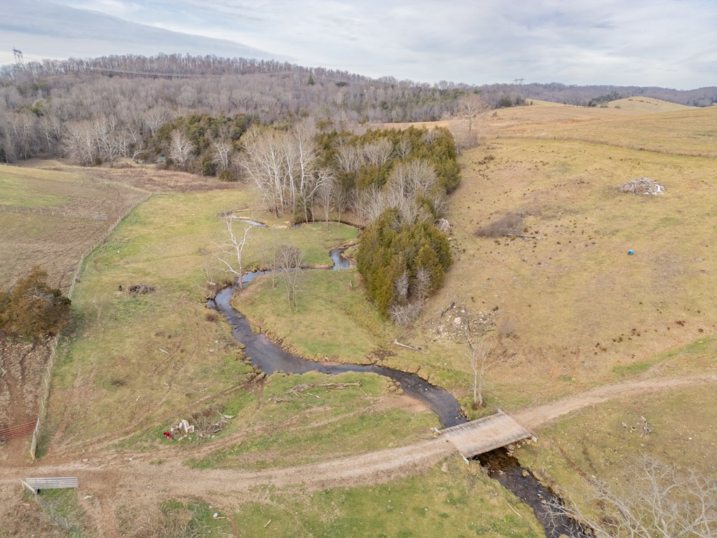 Max Meadows, Virginia 24360, United States, 2 Bedrooms Bedrooms, ,2 BathroomsBathrooms,Residential,Contingent,11515