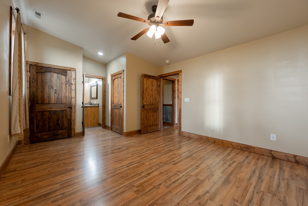 Max Meadows, Virginia 24360, United States, 2 Bedrooms Bedrooms, ,2 BathroomsBathrooms,Residential,Contingent,11515