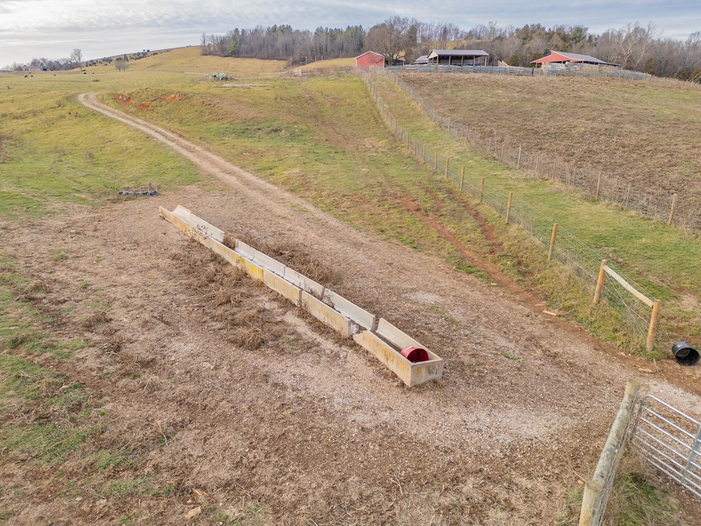 Max Meadows, Virginia 24360, United States, 2 Bedrooms Bedrooms, ,2 BathroomsBathrooms,Residential,Contingent,11515