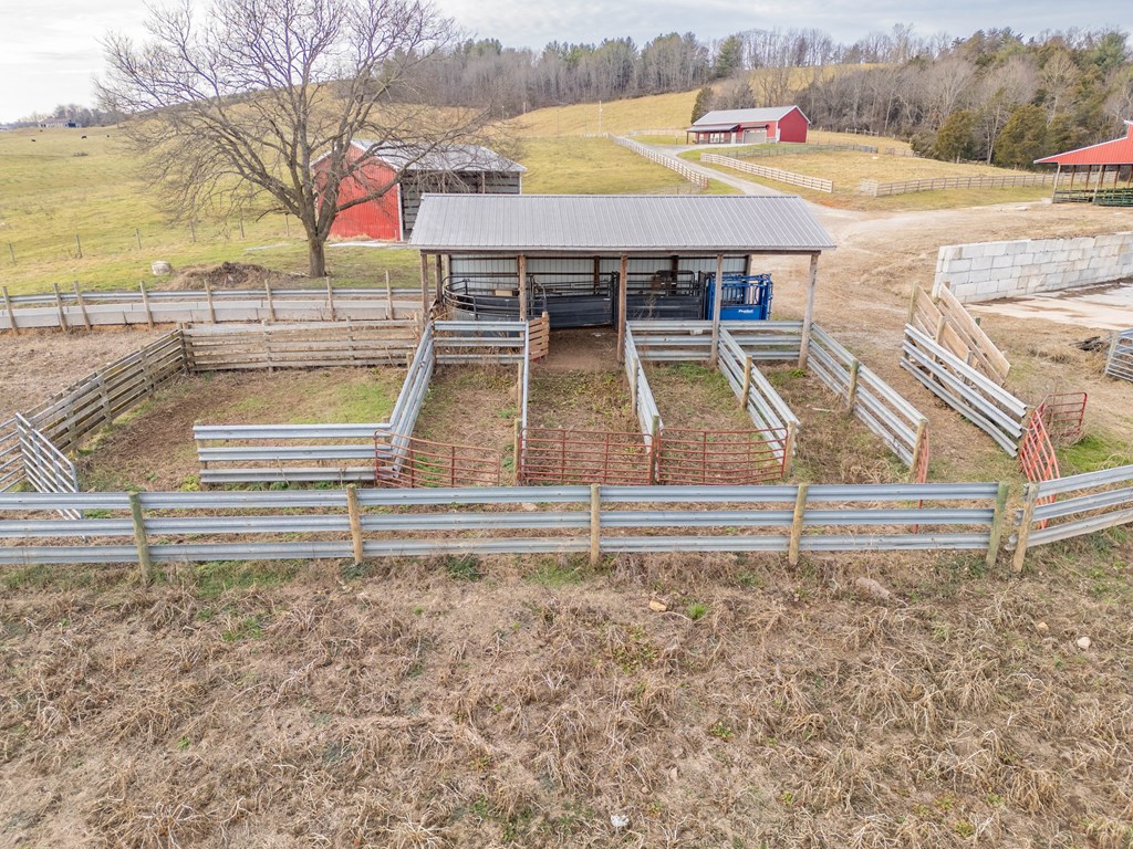 Max Meadows, Virginia 24360, United States, 2 Bedrooms Bedrooms, ,2 BathroomsBathrooms,Residential,Contingent,11515