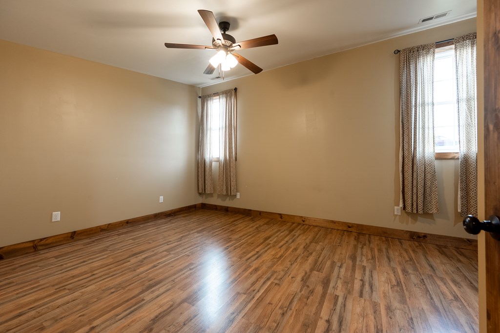 Max Meadows, Virginia 24360, United States, 2 Bedrooms Bedrooms, ,2 BathroomsBathrooms,Residential,Contingent,11515