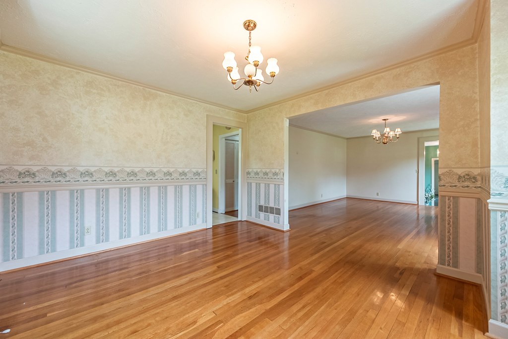 Max Meadows, Virginia 24360, United States, 3 Bedrooms Bedrooms, ,2 BathroomsBathrooms,Residential,Active,147715