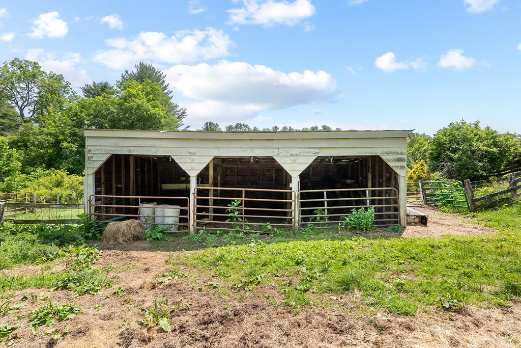 Max Meadows, Virginia 24360, United States, 3 Bedrooms Bedrooms, ,2 BathroomsBathrooms,Residential,Active,147715