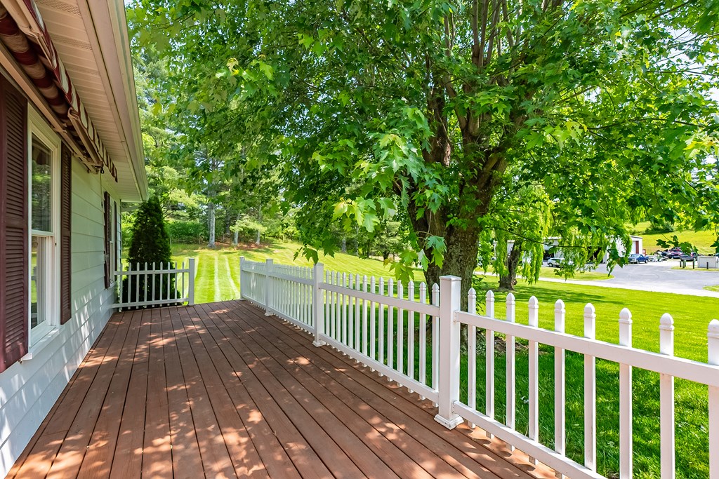 Max Meadows, Virginia 24360, United States, 3 Bedrooms Bedrooms, ,2 BathroomsBathrooms,Residential,Active,147715