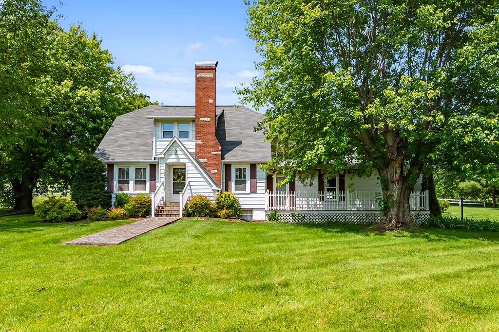 Max Meadows, Virginia 24360, United States, 3 Bedrooms Bedrooms, ,2 BathroomsBathrooms,Residential,Active,147715