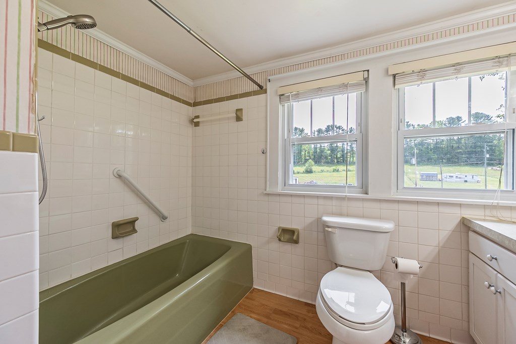 Max Meadows, Virginia 24360, United States, 3 Bedrooms Bedrooms, ,2 BathroomsBathrooms,Residential,Active,147715