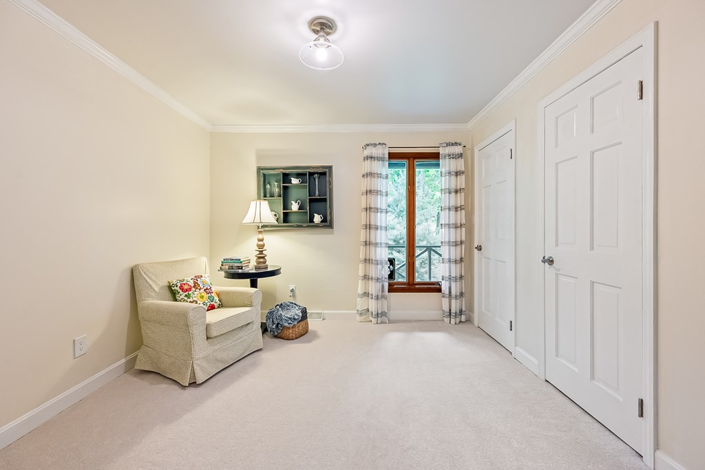 Wytheville, Virginia 24382, United States, 4 Bedrooms Bedrooms, ,3 BathroomsBathrooms,Residential,Pending,134036