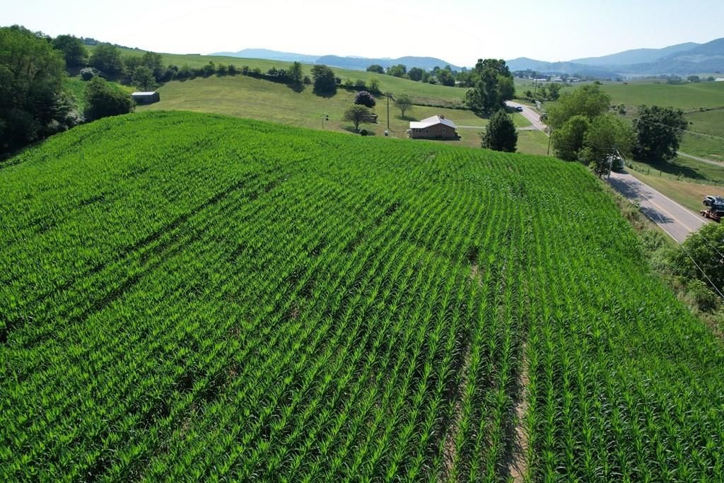 Photo of 1 Comers Rock Rd #none, Elk Creek, VA 24326 (MLS # 103584)