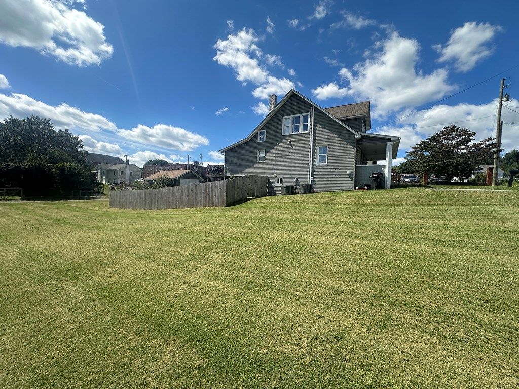 Photo of 103 E Virginia St, Galax, VA 24333 (MLS # 99436)