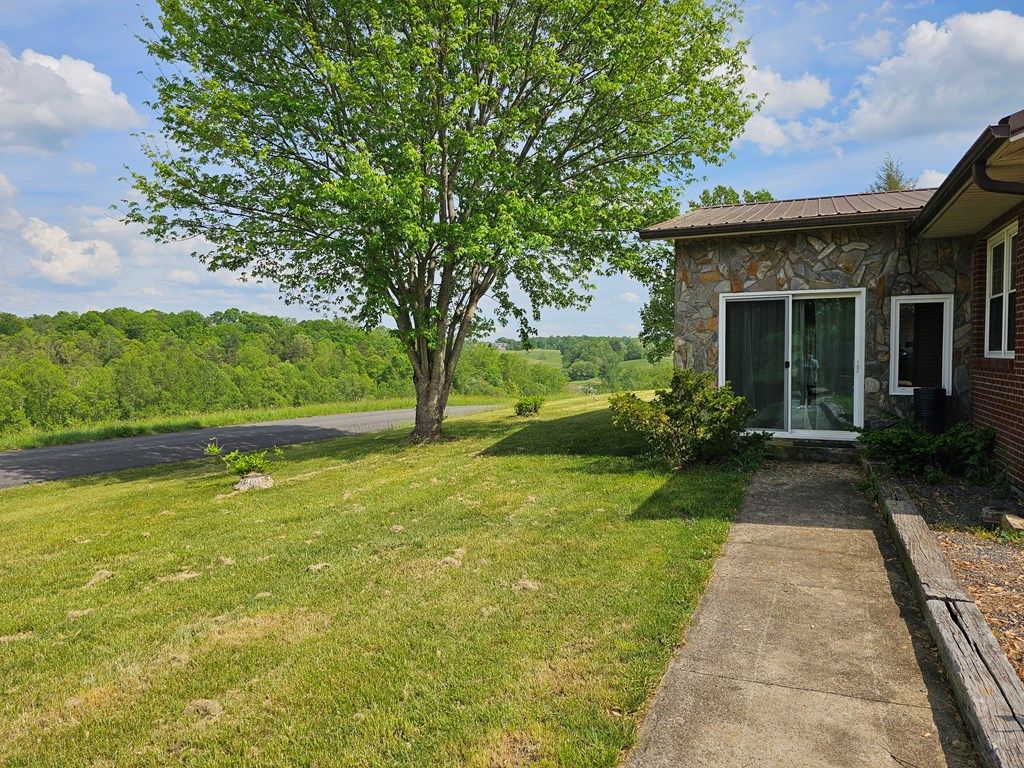 Photo of 367 Spring Branch Rd, Ararat, VA 24053 (MLS # 99597)