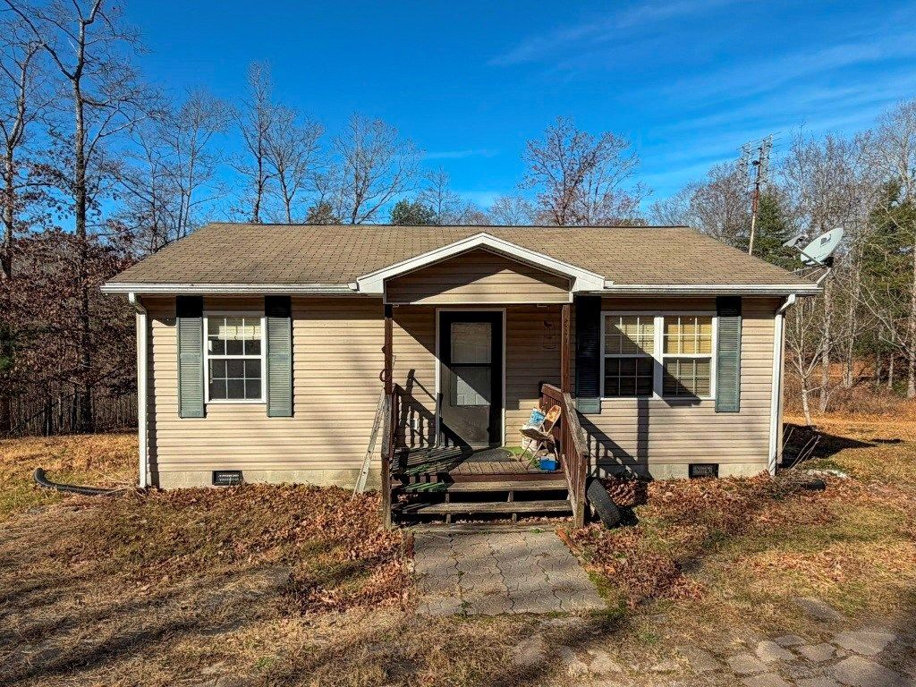 Photo of 348 Heather Lane, Max Meadows, VA 24360 (MLS # 104238)