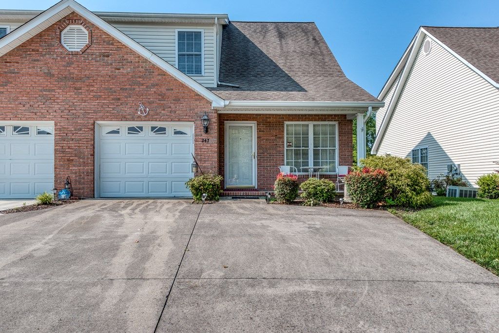 Photo of 247 Iris Lane, Bristol, VA 24201 (MLS # 110166)