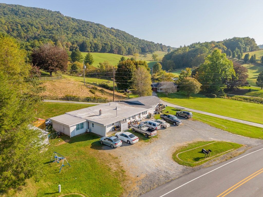 Photo of 1165 N Independence Ave, Independence, VA 24348 (MLS # 104564)