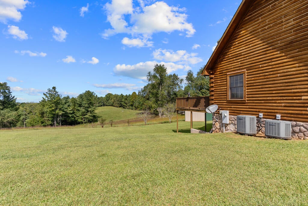 141 NE Harman Hill Road