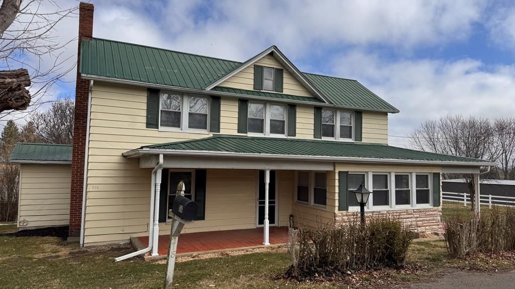 Photo of 218 Frye Avenue, Rural Retreat, VA 24368 (MLS # 109132)