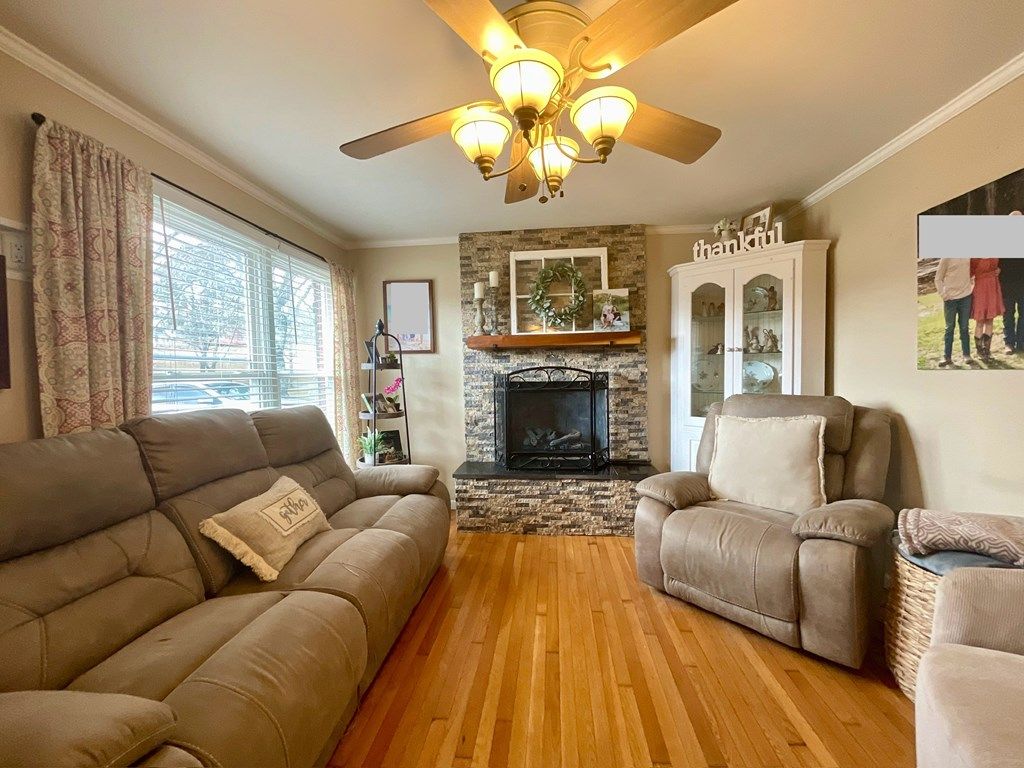 Photo of 329 Hill St, Hillsville, VA 24343 (MLS # 105889)