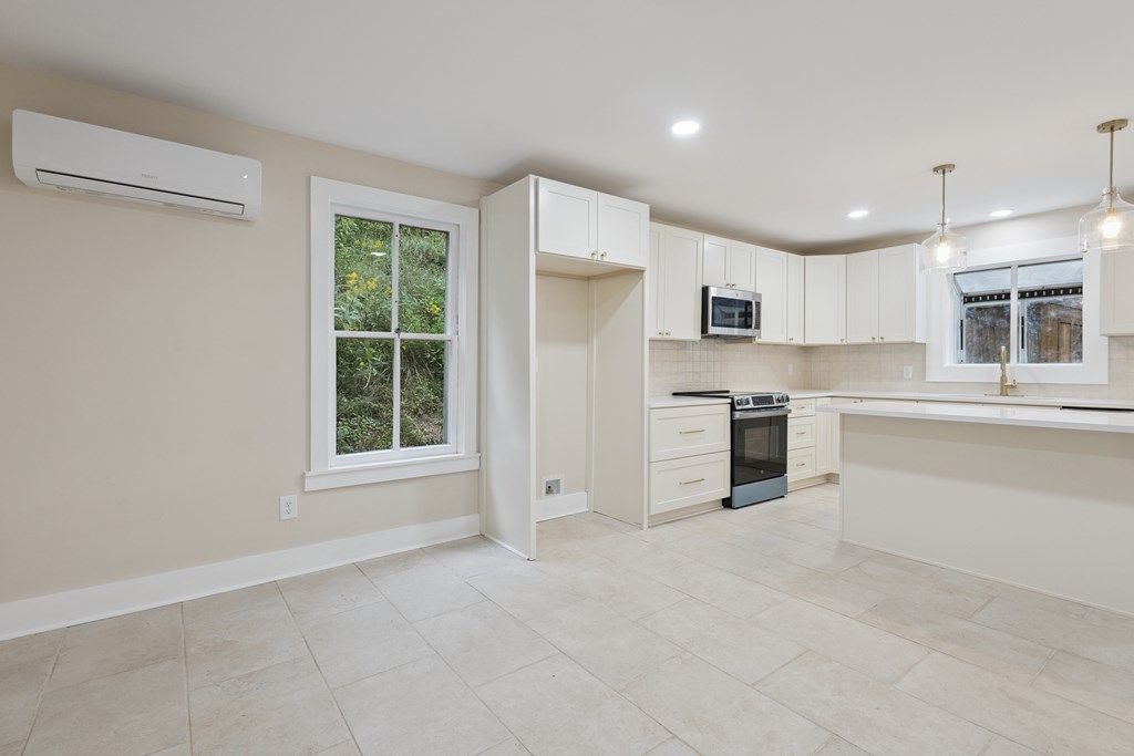 Photo of 630 Artrip Road, Cleveland, VA 24225 (MLS # 103424)