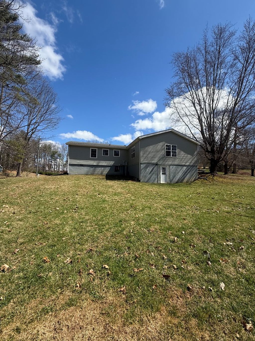 Photo of 155 Lonesome Dove Drive, Woodlawn, VA 24381 (MLS # 109313)