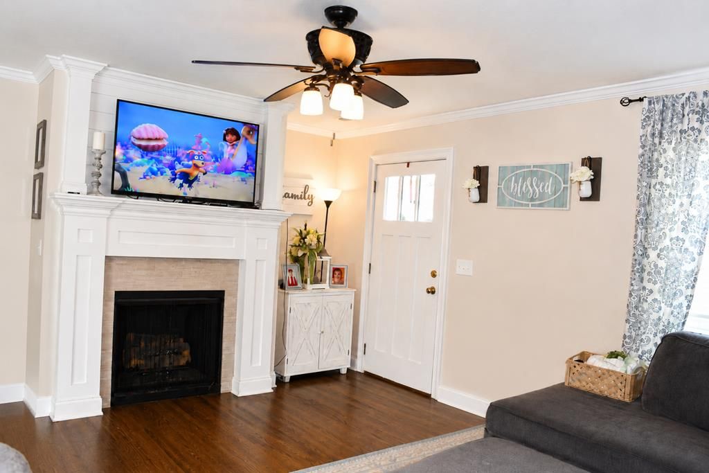 Photo of 142 4th Street, Cedar Bluff, VA 24609 (MLS # 110435)