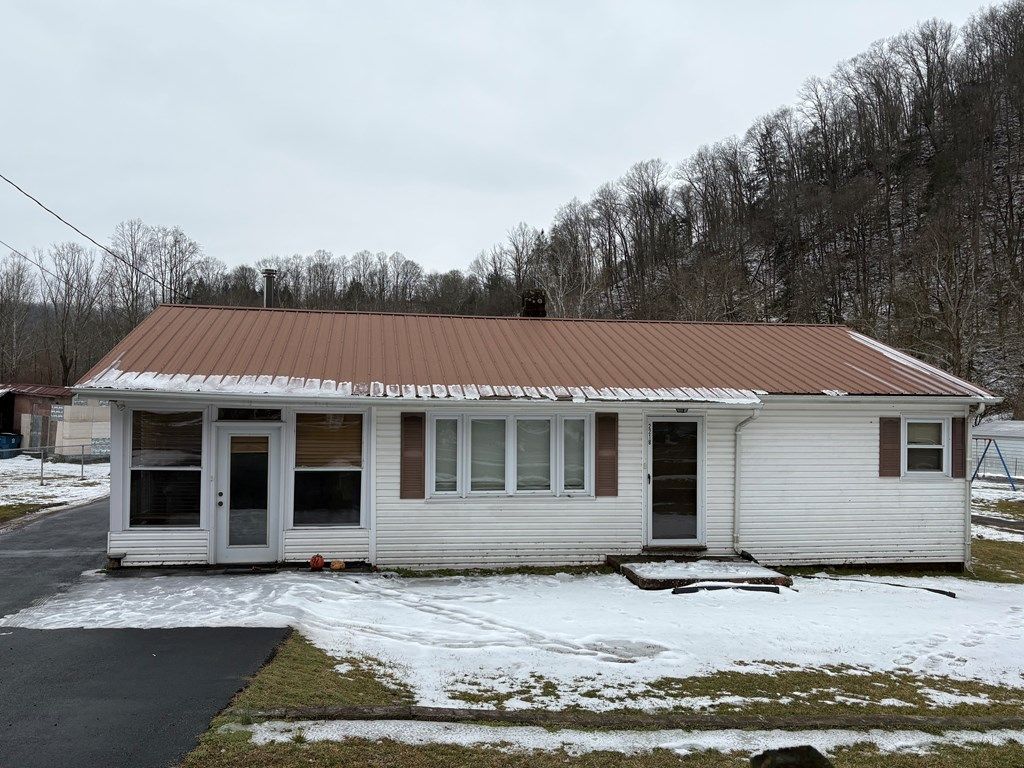 Photo of 2218 Saltville Hwy, Saltville, VA 24370 (MLS # 105747)