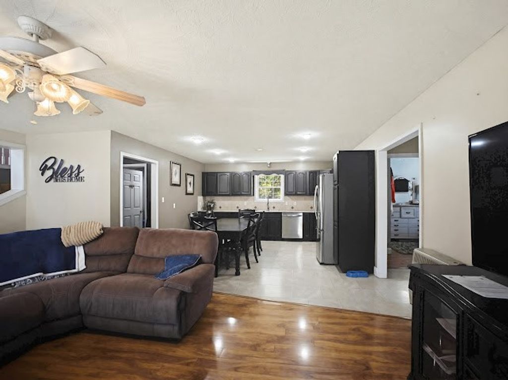 Photo of 1124 Oakdale Road, Hurley, VA 24620 (MLS # 109591)