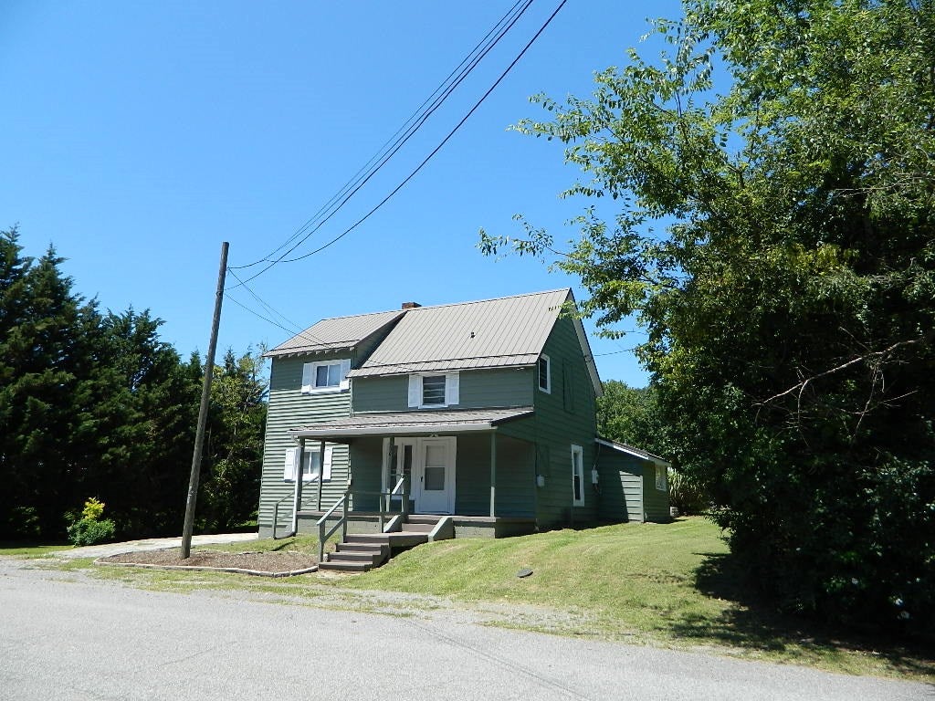 Photo of 1330 West Pine, Wytheville, VA 24382 (MLS # 111274)