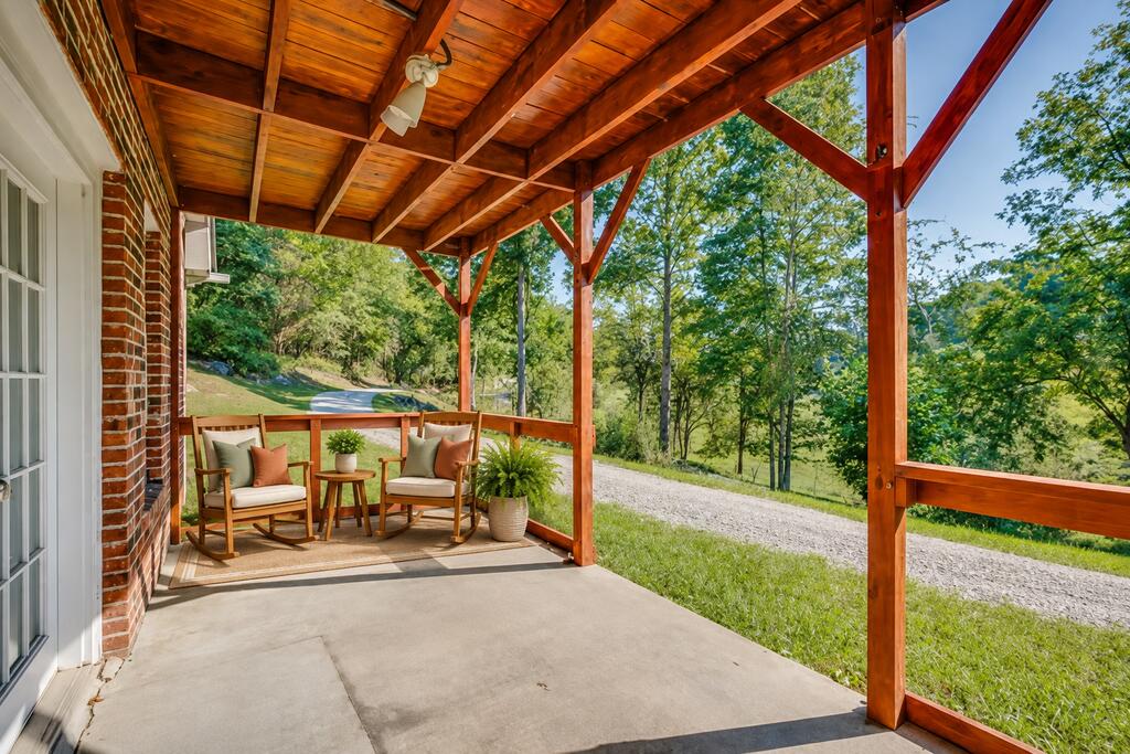 Photo of 1803 Ivy Ridge Rd, Cleveland, VA 24225 (MLS # 111929)