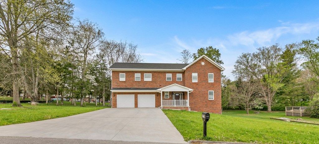 Photo of 175 Colony Cir, Bristol, VA 24201 (MLS # 103470)