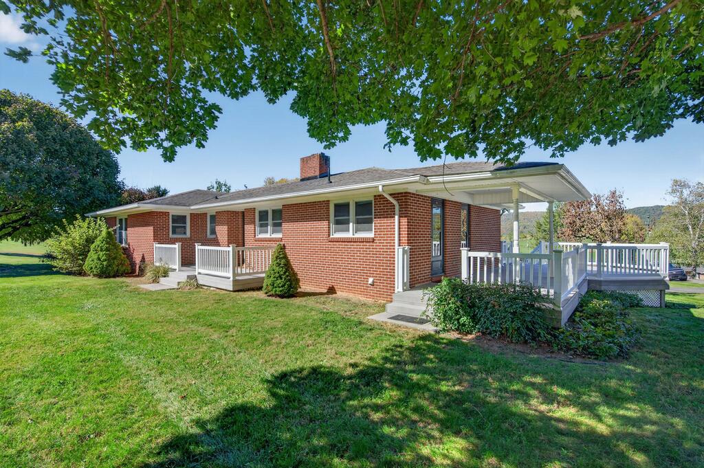 350 Granite Acres