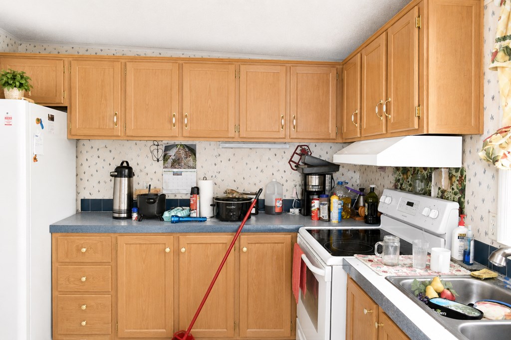 1402 Campbell Hollow Rd
