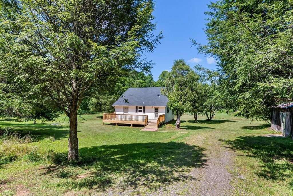 Photo of 309 Timber Road, Barren Springs, VA 24313 (MLS # 109421)