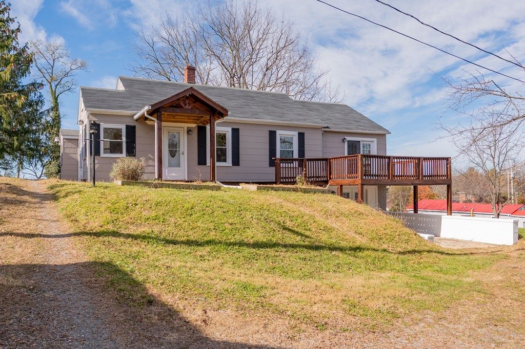 Photo of 110 Semones Street, Hillsville, VA 24343 (MLS # 104051)