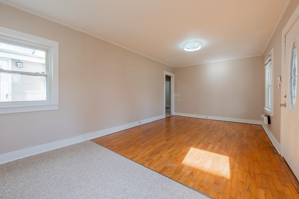 Hillsville, Virginia 24343, United States, 3 Bedrooms Bedrooms, ,2 BathroomsBathrooms,Residential,Active,245702