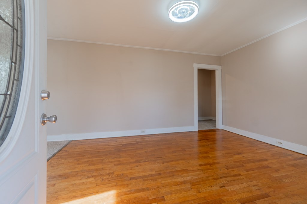 Hillsville, Virginia 24343, United States, 3 Bedrooms Bedrooms, ,2 BathroomsBathrooms,Residential,Active,245702