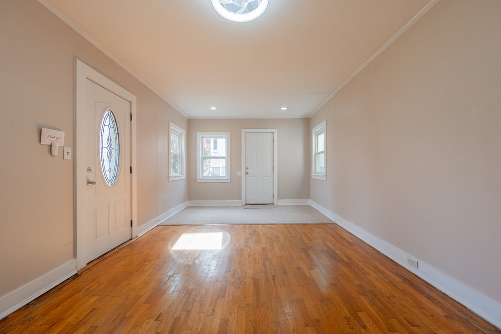 Hillsville, Virginia 24343, United States, 3 Bedrooms Bedrooms, ,2 BathroomsBathrooms,Residential,Active,245702