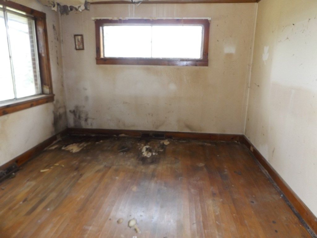 Photo of 99 Windsor Rd, Woodlawn, VA 24381 (MLS # 103715)