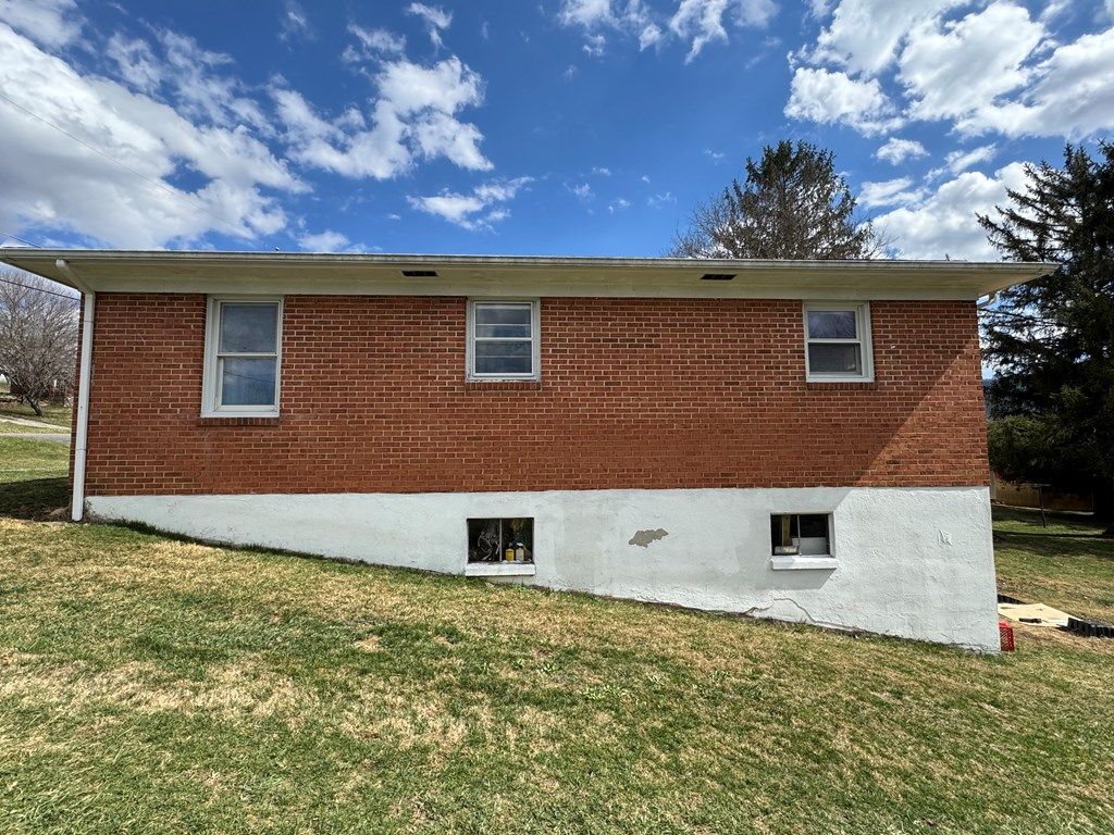 Photo of 360 Harman Street, North Tazewell, VA 24630 (MLS # 109167)