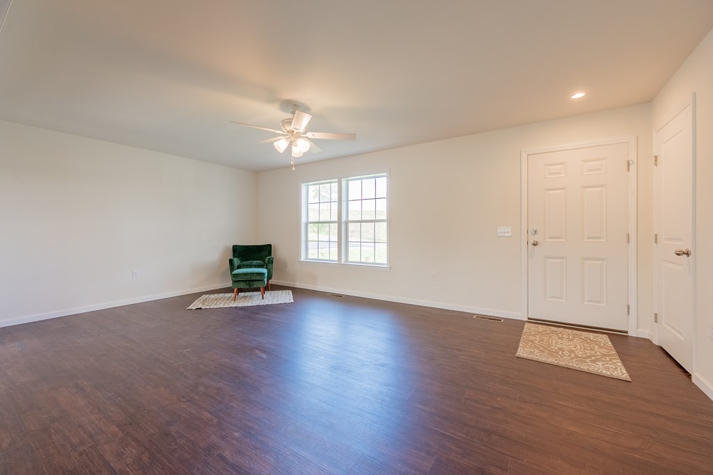 Max Meadows, Virginia 24360, United States, 3 Bedrooms Bedrooms, ,2 BathroomsBathrooms,Residential,Active,231024