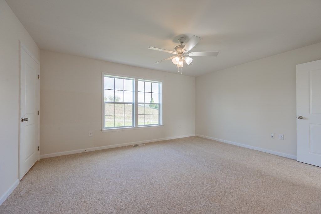 Max Meadows, Virginia 24360, United States, 3 Bedrooms Bedrooms, ,2 BathroomsBathrooms,Residential,Active,231024