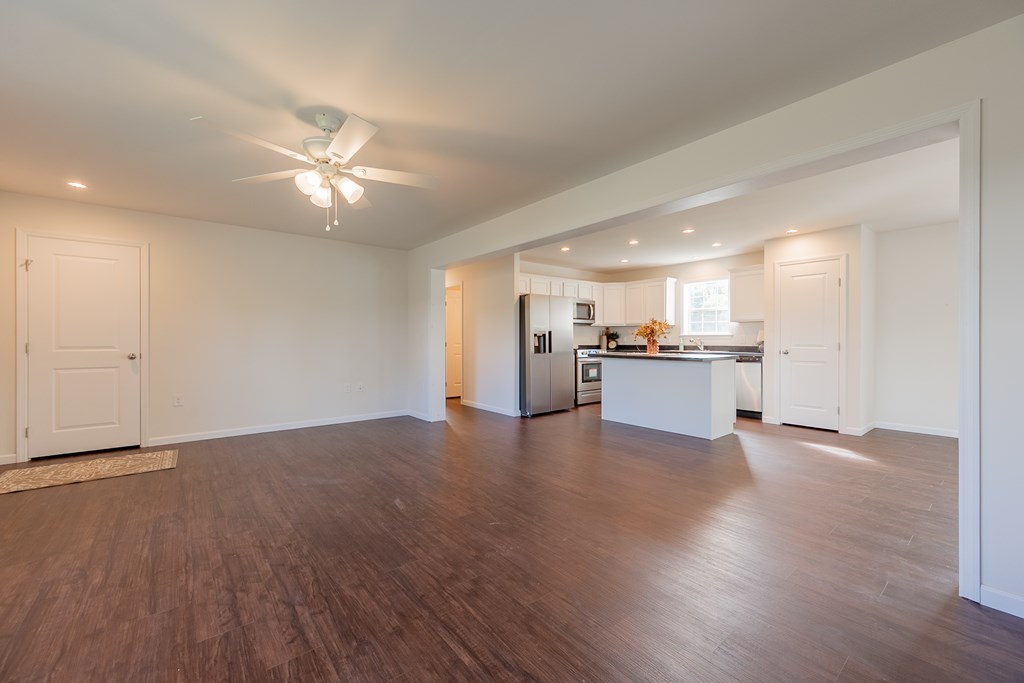 Max Meadows, Virginia 24360, United States, 3 Bedrooms Bedrooms, ,2 BathroomsBathrooms,Residential,Active,231024